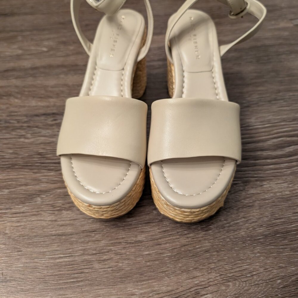 Platform Sandals - Brand New - Picture 2 of 5